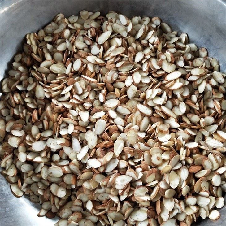 Peanut Slice Cutting Machine