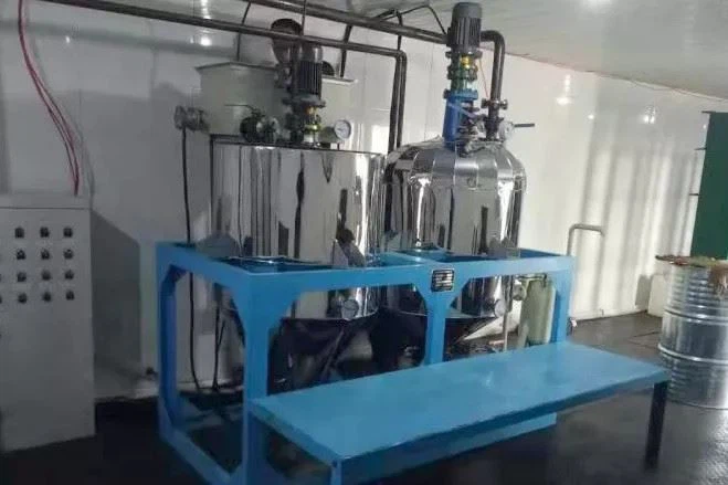 Mini Oil Refinery Vegetable Oil Refinery Equipment Small Scale Palm Oil Refining Machinery For Sale