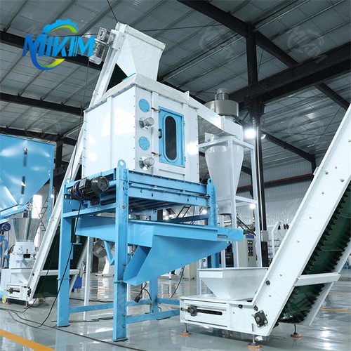 Poultry feed pelletizing line Poultry feed pelletizing line